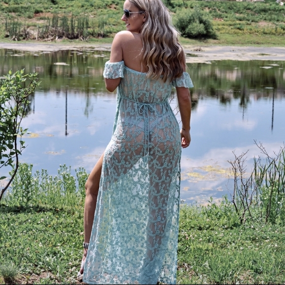 RELISTED Honey Punch lace cover up maxi dress aqua - Picture 6 of 7